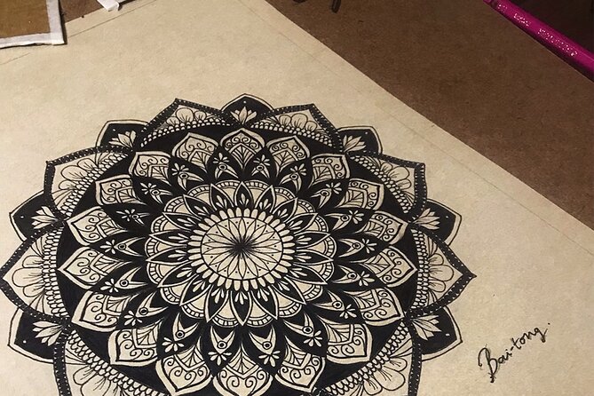 3 Hours Mandala Art Workshop Activity in Phuket - The studio setting and meeting point