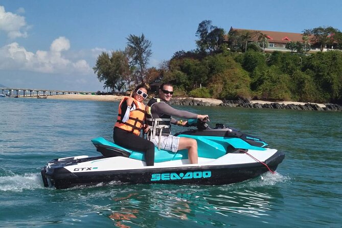 4 Hours Jet Ski Experience Hopping To 9 Islands in Phuket - The guides are the strongest part of the experience