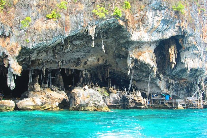 All-in Phi Phi, Maiton, MayaBay, Khai, Bamboo islands Tour - Bamboo Island is a premium-only detail to check