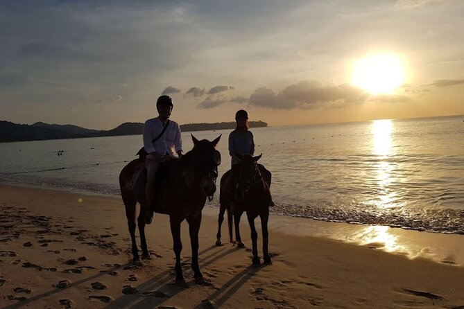 Beach Horse Riding At Sunset In Phuket - What happens from the 5:30 pm meeting time
