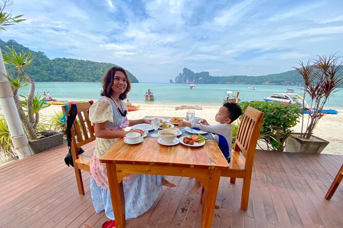 Best of Phi Phi Islands Snorkeling Tour from Phuket - Lunch on Phi Phi Don breaks up the activity