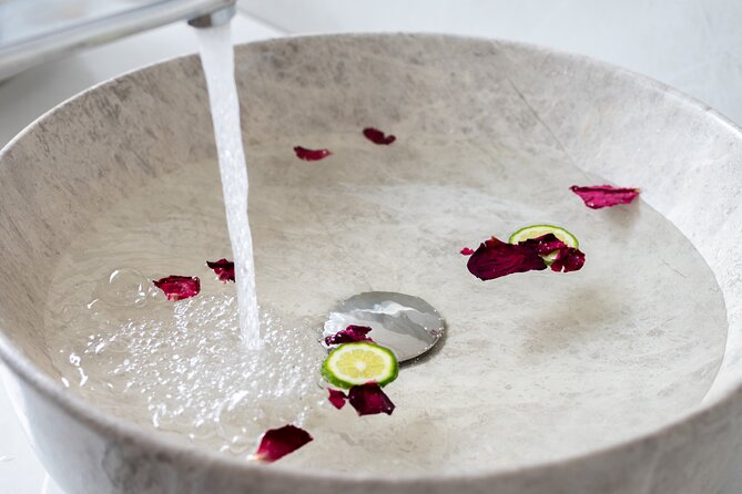 Body and Facial Activity - A two-hour reset in the middle of Patong