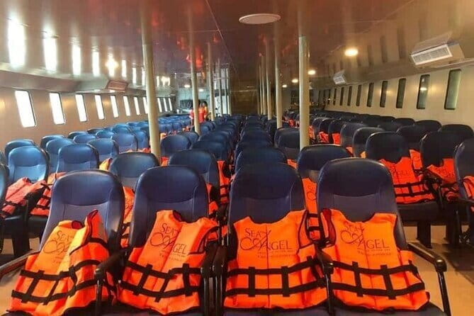 Escape to Phi Phi Islands: Ferry with Lunch - One hour at Long Beach on Phi Phi Don