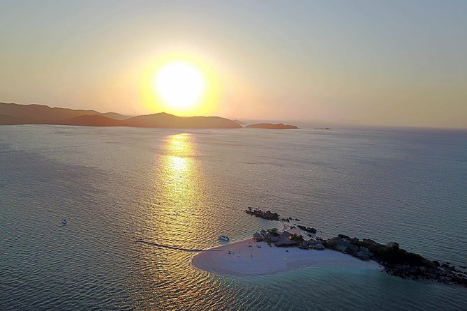Exclusive Small Group Phi Phi Islands Sunrise or Day Trip - Why the sunrise departure is worth the early alarm