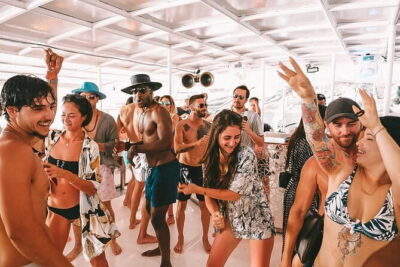 Freedom Party Boat Cruise By HYPE Boat Club Phuket – Include Pickup Transfer