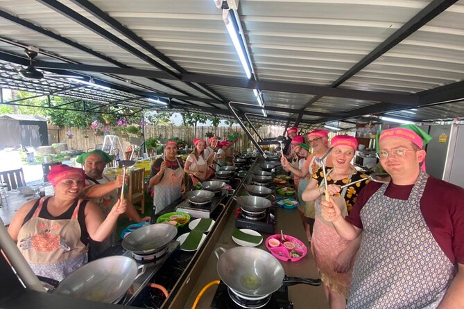 Half day Thai cooking Class + Market tour+Garden tour - Is $67.83 a fair price?