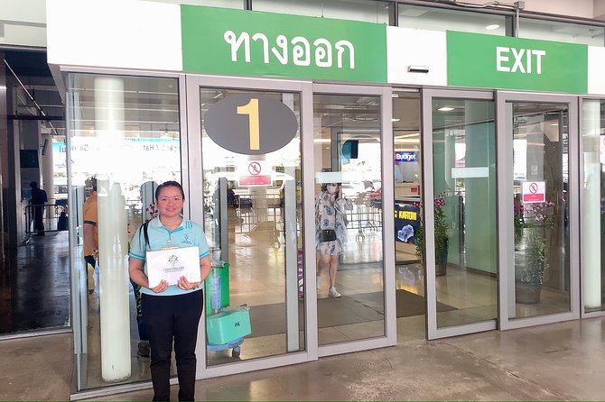 Hassle-Free Phuket Airport Transfer by Private Minivan - Arriving at Phuket International Airport