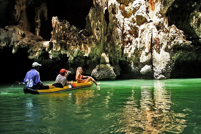 Hong by Starlight John Gray's Sea Canoe - Three hours around Hong Island