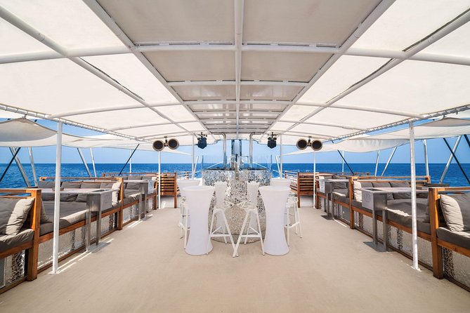 Hype Boat Club: Phuket 's Most Unique Catamaran Experience - Daybeds, music, and the onboard mood