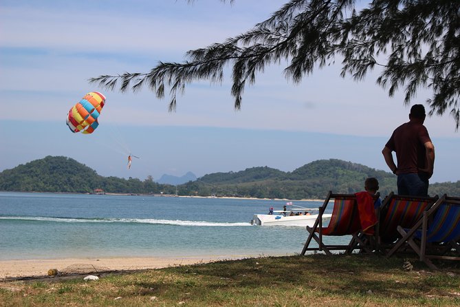 James Bond & Canoeing Day Trip with Lunch - Why Phang Nga Bay works so well from a speedboat