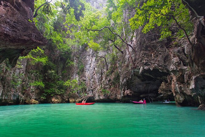 James Bond Island and Phang Nga Bay Tour from Phuket - Lunch at Koh Panyee