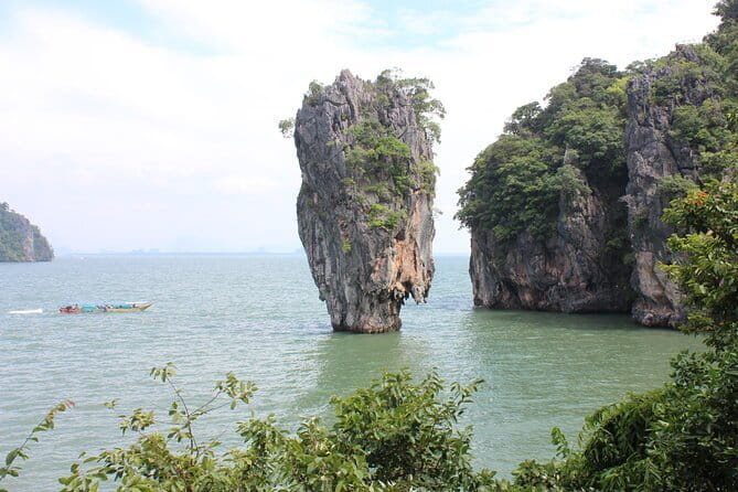 James Bond Island Big Boat Tour from Phuket - Khao Phing Kan and the James Bond stop