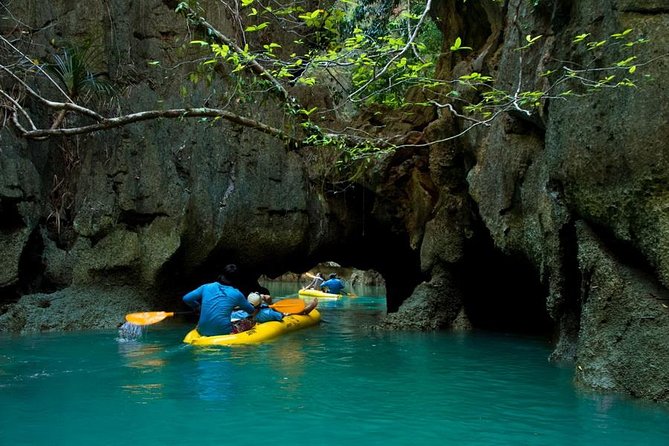 James Bond Island by Speedboat - Hong Island and Panak Island by canoe