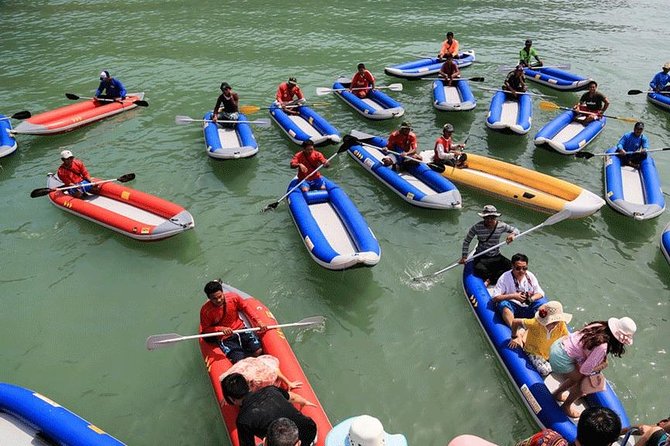 James Bond Island, Panak & Hong Island Trip + 1 Canoeing By Big Boat From Phuket - Panak Island and its cave canoe route