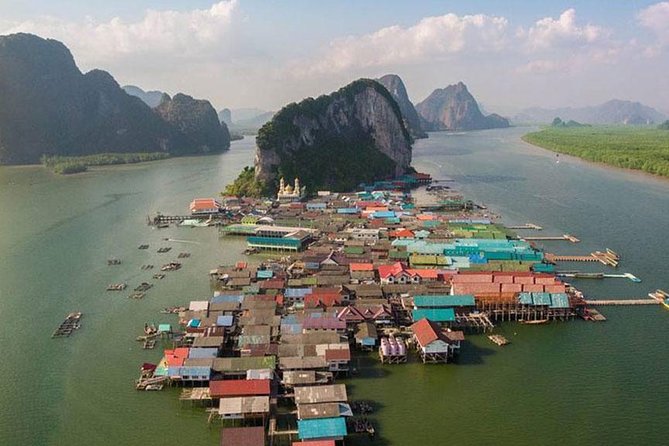 James Bond Island Sightseeing Tour by Longtail Boat from Phuket - James Bond Island and the famous Ko Tapu