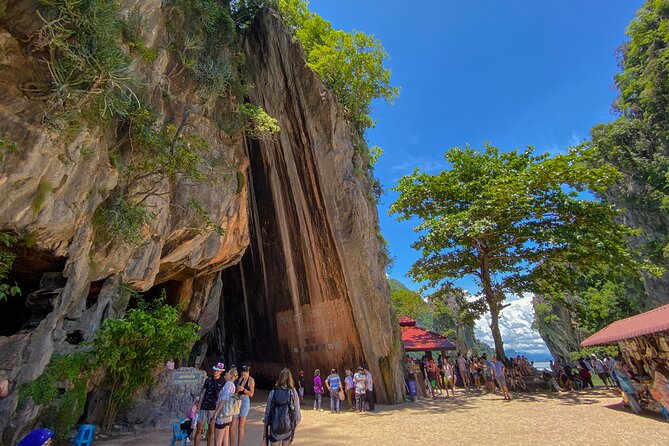 James Bond Island Speedboat Adventure from Phuket - Lunch and local life at Panyee Island