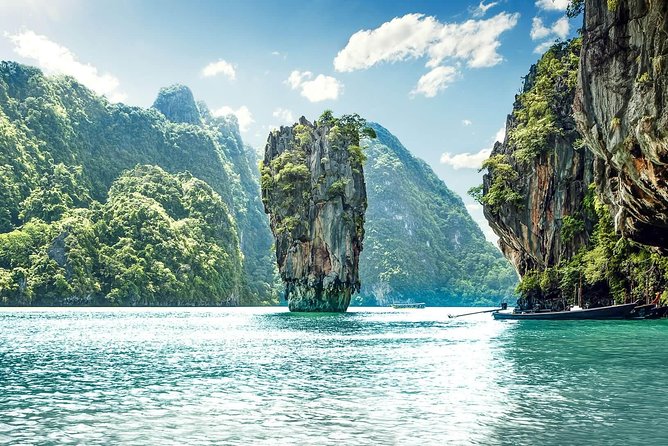 John Gray’s Legendary Cave Canoeing Adventure – Phang Nga Bay - The caves and hidden lagoons