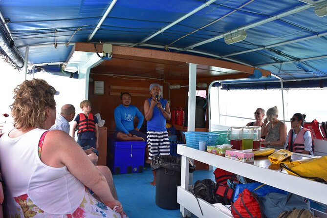 John Gray’s Private Hong by Starlight Tour with Sea Cave Kayaking - Lunch, dinner, and the onboard setting