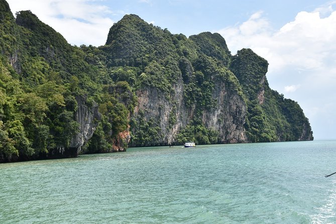 John Gray’s Private Hong by Starlight Tour with Sea Cave Kayaking - What the $1,059.05 price includes
