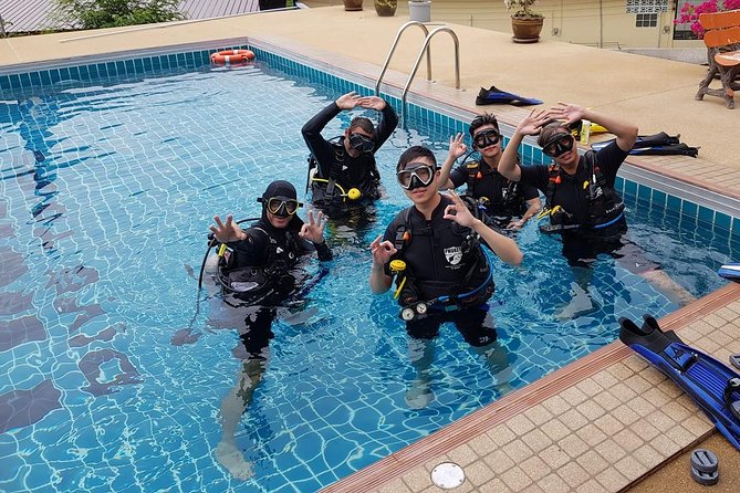 Kata Beach Diving for Beginners Pool Training and 1 Beach Dive - Who should book this experience