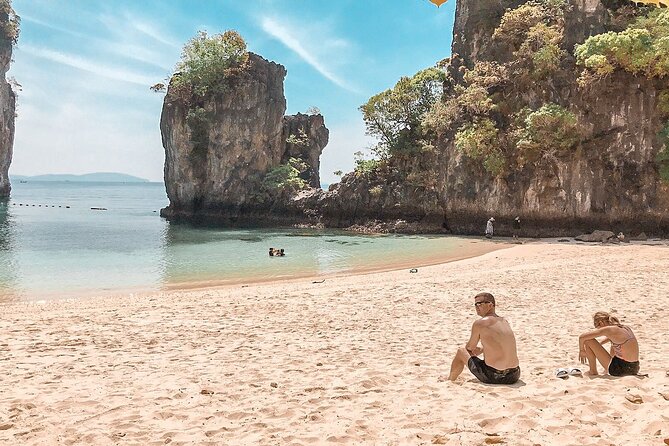 Krabi Islands Private Tour - Hong Island and a lagoon controlled by the tide