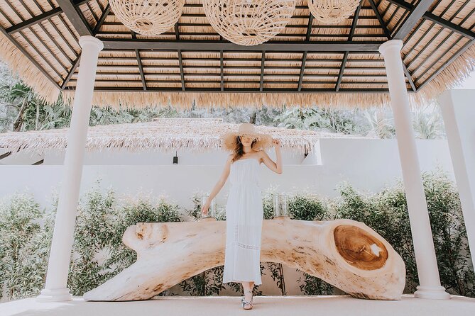 Lifestyle portrait photoshoot in Phuket - The photographer and the private format