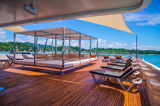 Luxury Boat to James Bond Islands with Lunch and Sunset Dinner - Is $159.80 good value?