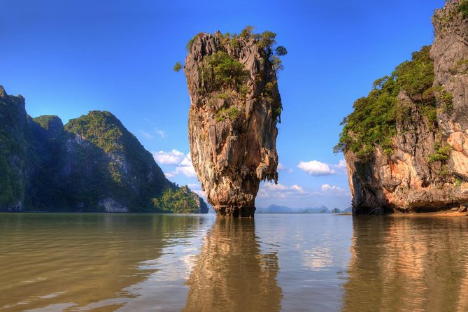 Luxury Speedboat : Day trip to PhiPhi with National Park fee - Phi Phi Leh and the view from Loh Samah Bay
