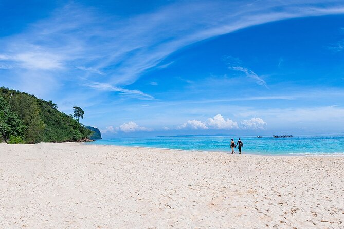 Maya Bay, Phi Phi & Bamboo Island Premium Trip by Seastar From Phuket - Maya Bay brings the famous final act