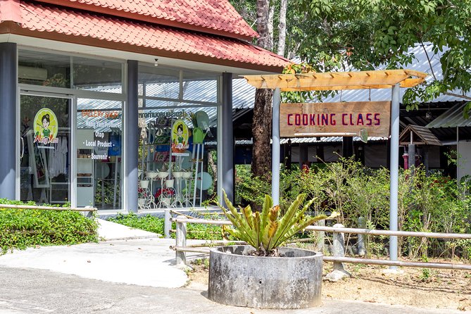 Nang Yam Thai Cooking Experience Full Day Tour, Museum & Samet Nangshe Viewpoint - Key points to know before booking