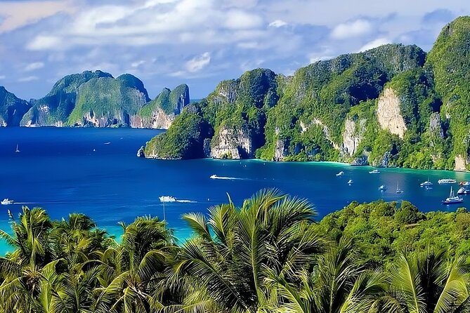 Phi Phi & Bamboo Islands Snorkeling Tour w/ Fins by Speedboat - What this Phuket speedboat day is really like