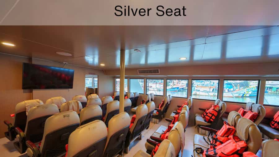 Phi Phi Island Highlights: Cruise, Snorkel & Buffet Lunch - What the boat and organization are like