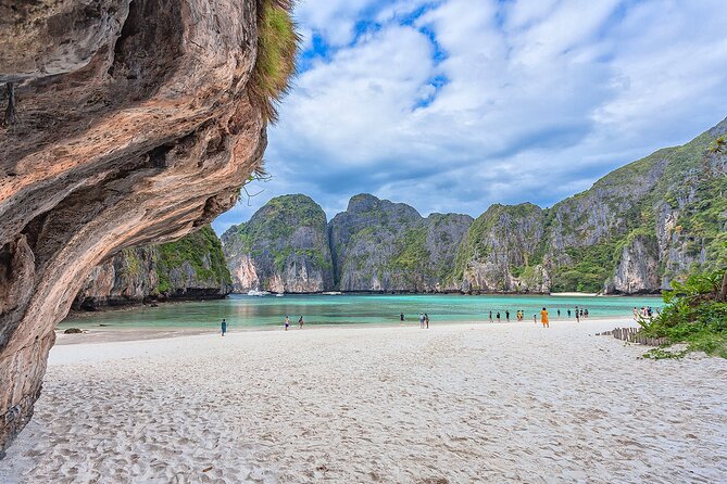 Phi Phi Islands and Khai Islands Snorkeling Tour By Speedboat From Phuket - Ko Phi Phi Don and Ton Sai lunch