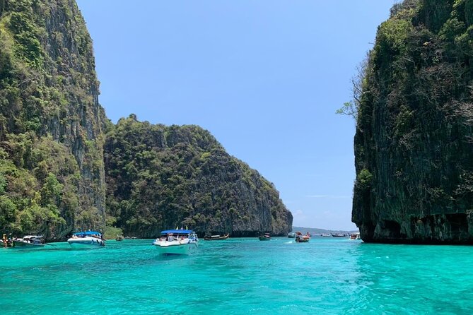Phi Phi Islands & Maya Bay: Premium Service & All-Day Food - Maya Bay after the crowds and closures