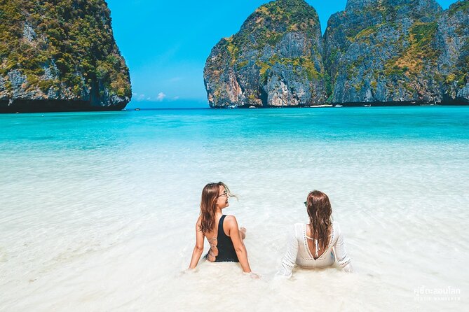 Phi Phi Islands Snorkeling Tour with 7 Stops & Lunch from Phuket - Pileh Lagoon and the first swim