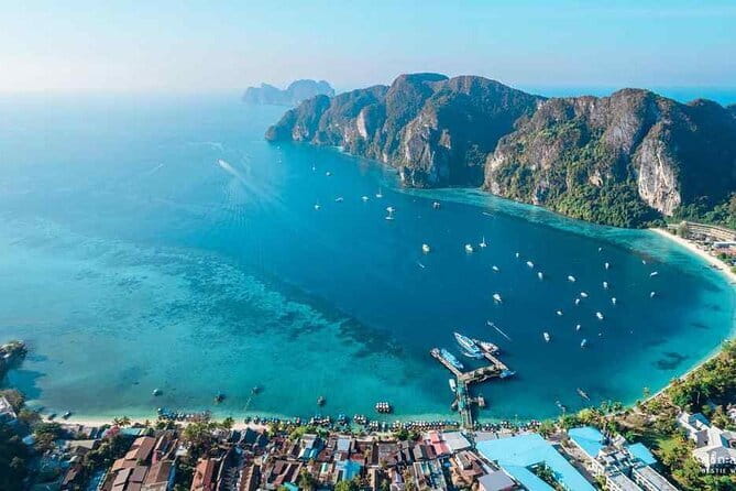 Phi Phi Islands Speedboat Tour: Khai & Maya - Maya Bay: famous for good reason