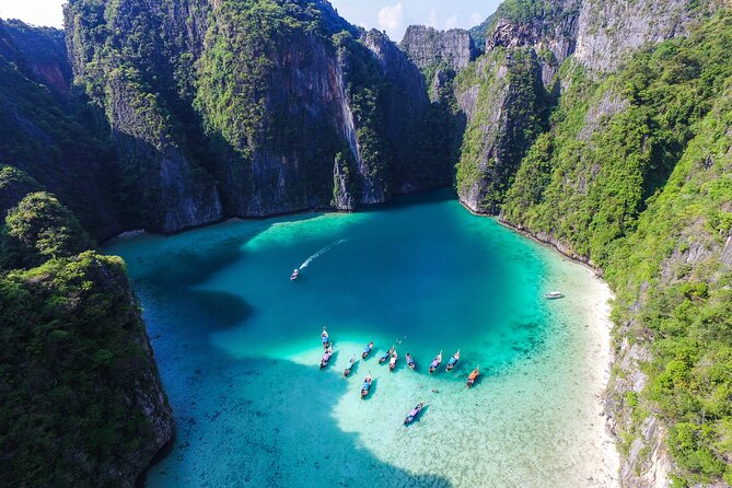 Phi Phi + James Bond islands Full day - Combo - Phi Phi Lee and Maya Bay