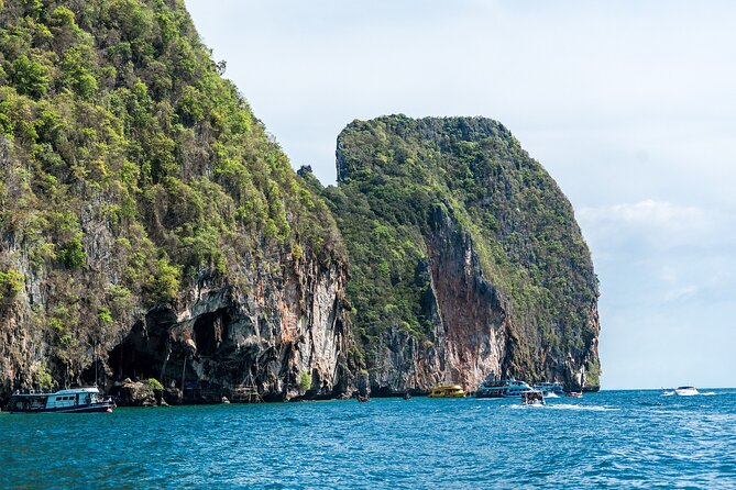 Phi Phi Khai Islands Excursion with Seaview & Lunch by speedboat - What the speedboat changes