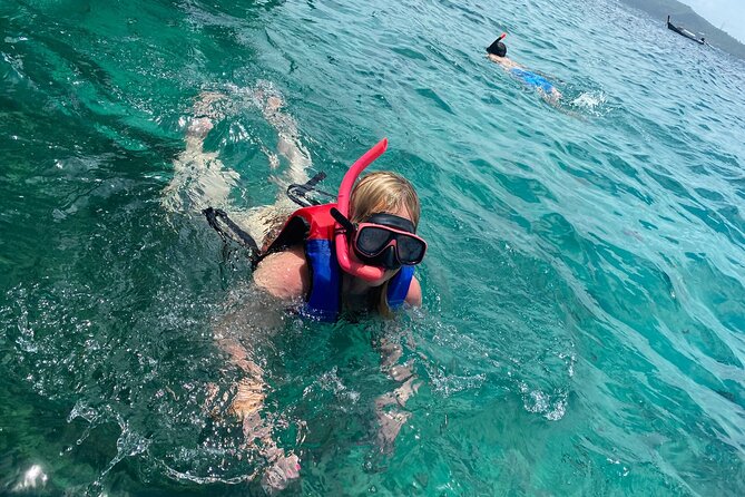 Phi Phi & Khai Islands Speedboat Tour from Phuket with Snorkeling - Guides, group size, and the feel of the day