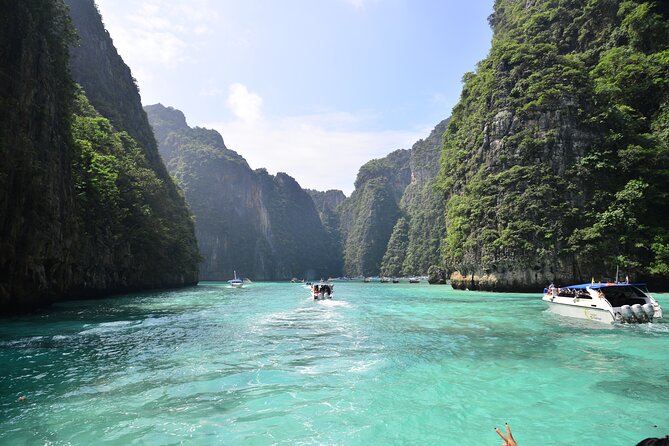 Phi Phi, Maya Bay, & Khai Islands Premium Trip from Phuket - The crew can make or break the experience