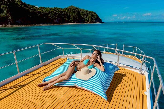 PhiPhi Maya Bay, Maiton island with Sunset by luxury Catamaran - What the day feels like in practice