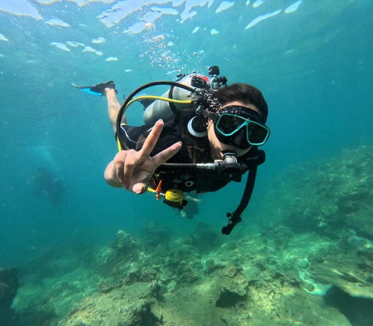 Phuket: 3 Khai Islands Speedboat Tour- Snorkeling & Relaxing - Khai Nui: snorkeling without a beach