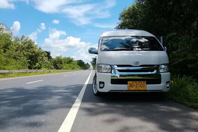 Phuket Airport (HKT) Arrival Transfer to Phuket Hotels (Shared or Private) - Who should book this transfer