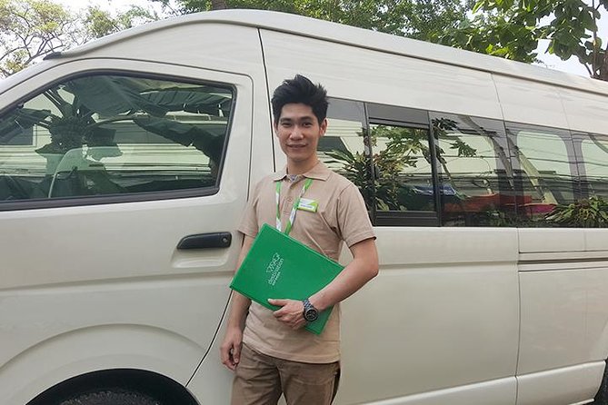 Phuket Airport (HKT) Departure Transfer from Phuket Hotels (Shared or Private) - What the minivan ride is like