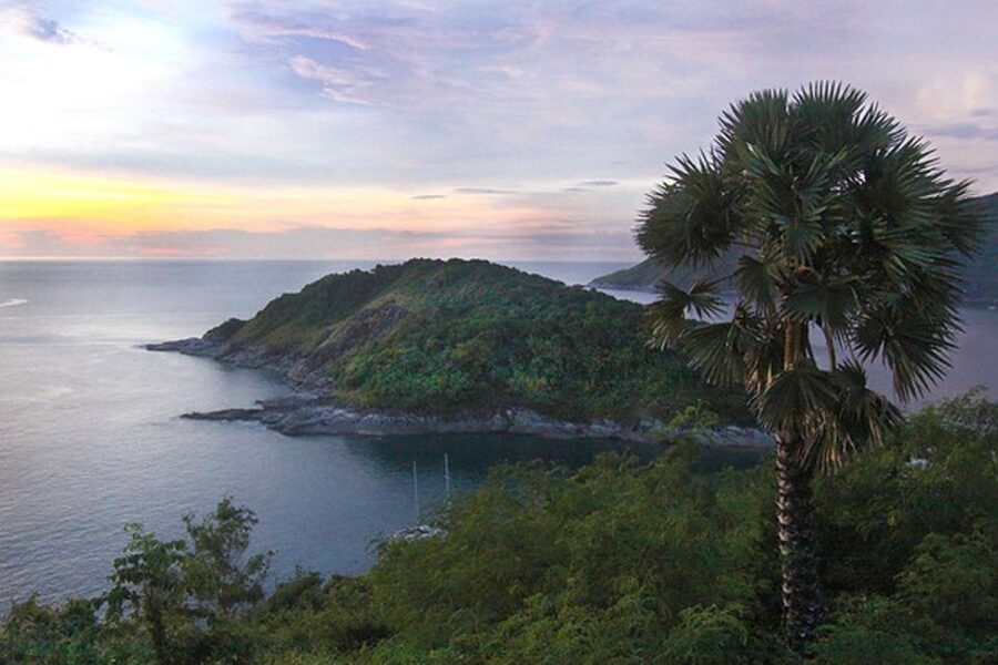 Phuket: Amazing Sunset View & Local Market Tour - Promthep Cape is worth planning around