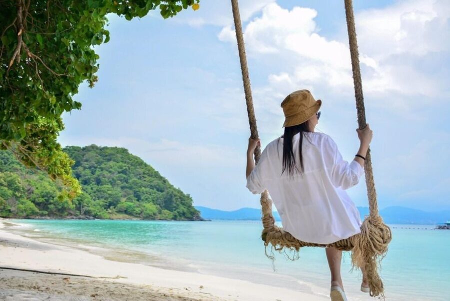 Phuket: Coral Island Day Tour by Speedboat - The Return to Chalong and Phuket