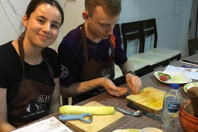 Phuket Easy Thai Cooking Class and Market Tour - Choosing the morning lunch session