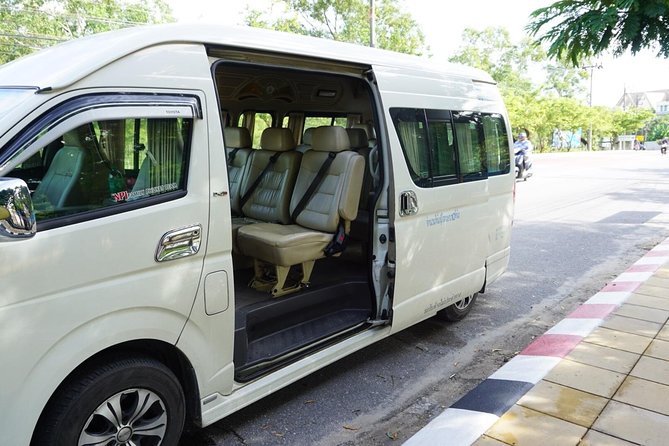 Phuket Hotel to Airport Shared Departure Transfer - Luggage help for one standard bag and one carry-on