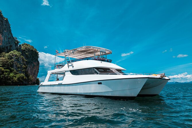 Phuket: James Bond Island & Phang Nga Bay Sunset Luxury Yacht - Canoeing and the floating krathong at Hong Island