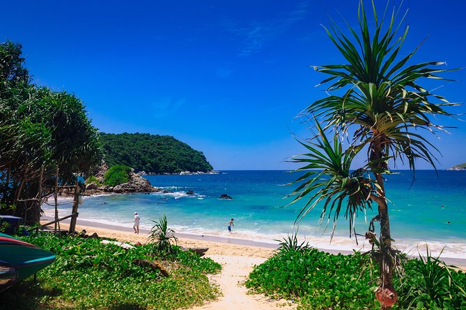 Phuket Lookouts Tour with Lunch at Organic Farm - Green Heart Garden makes lunch part of the experience